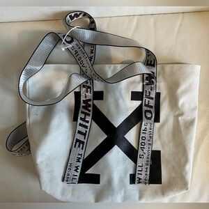 Off-White Bag/Tote